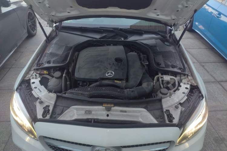 Used Mercedes-Benz C-Class 2019 C 260 L Sport Edition Engine Bay