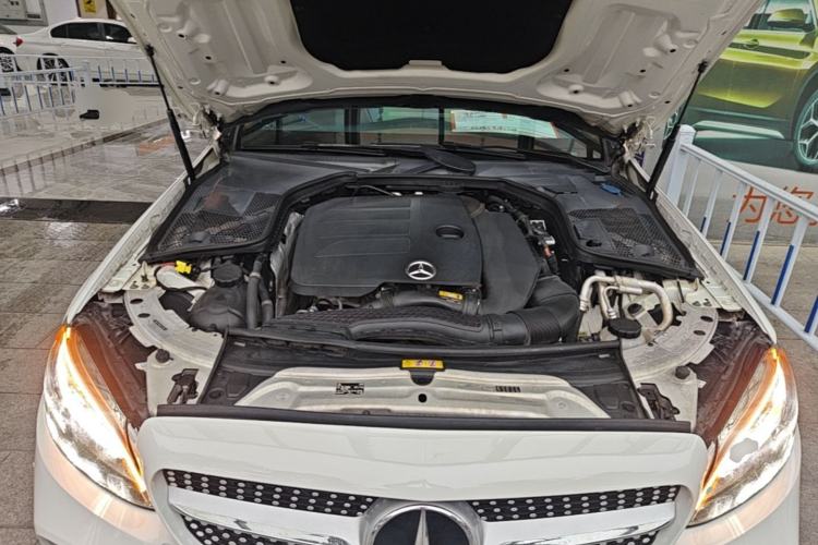 Used Mercedes-Benz C-Class 2019 C 260 Sport Edition Engine Bay