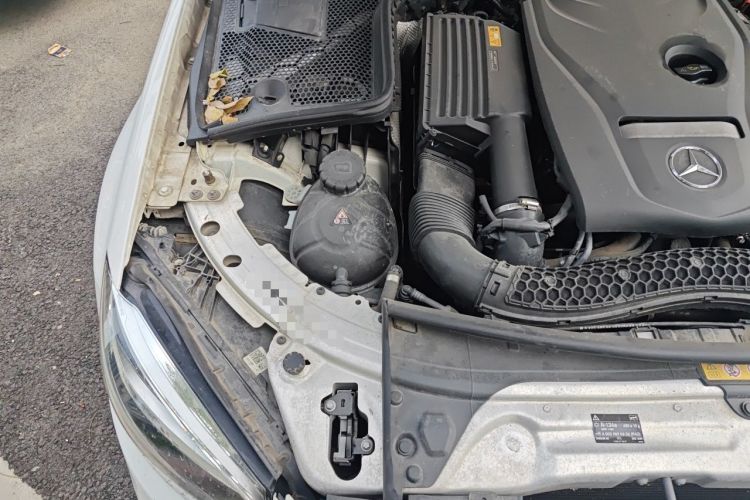 Used Mercedes-Benz C-Class 2019 C 180 L Dynamic Sports Edition Engine Bay Right