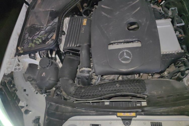 Used Mercedes-Benz C-Class 2019 C 180 L Fashion Edition Sport Version Engine Bay Right