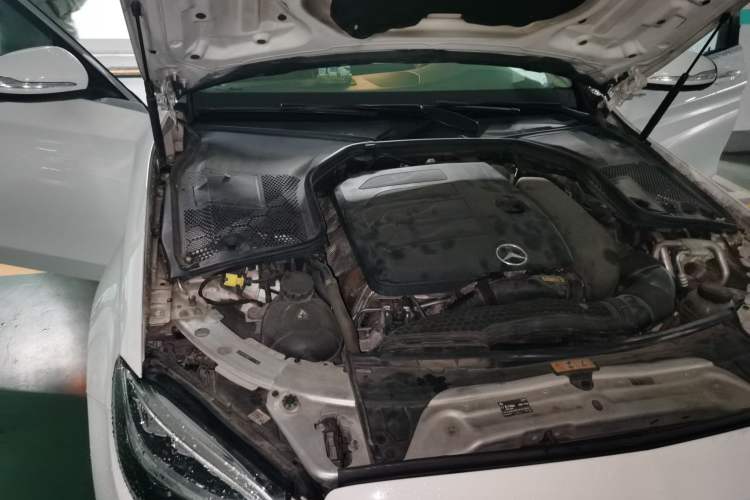 Used Mercedes-Benz C-Class 2019 Restyled C 260 L Sport Edition Engine Bay Right
