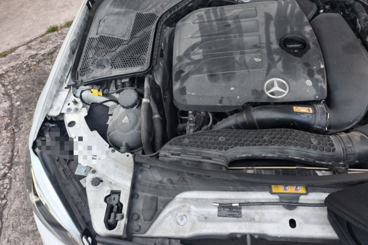 Used Mercedes-Benz C-Class 2019 Restyled C 260 L Sport Edition Engine Bay Right