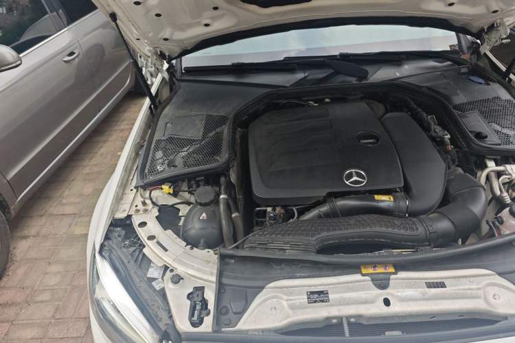 Used Mercedes-Benz C-Class 2019 Restyled C 260 L Sport Edition Engine Bay Right