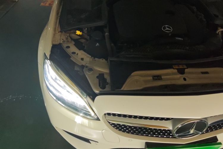 Used Mercedes-Benz C-Class 2019 Restyled C 260 L Sport Edition Engine Bay Right