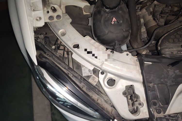 Used Mercedes-Benz C-Class 2019 C 260 L Sport Edition Engine Bay Right