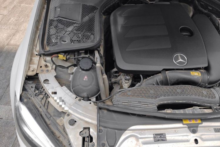 Used Mercedes-Benz C-Class 2019 C 260 Sport Edition Engine Bay Right
