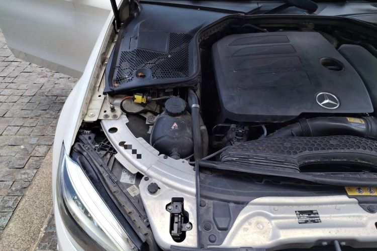 Used Mercedes-Benz C-Class 2019 C 260 Sport Edition Engine Bay Right