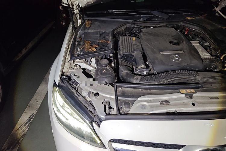 Used Mercedes-Benz C-Class 2019 C 180 L Fashion Edition Sport Version Engine Bay Right