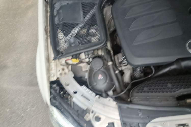 Used Mercedes-Benz C-Class 2019 C 260 Sport Edition Engine Bay Right