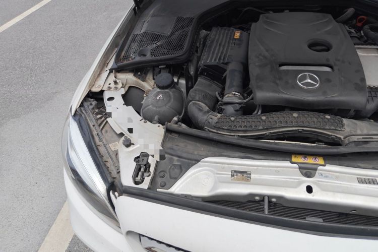 Used Mercedes-Benz C-Class 2019 C 180 L Fashion Edition Sport Version Engine Bay Right