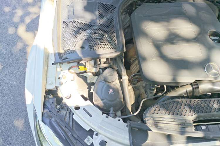 Used Mercedes-Benz C-Class 2019 C 260 L Sport Edition Engine Bay Right