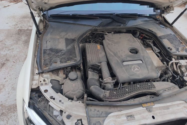 Used Mercedes-Benz C-Class 2019 C 180 L Fashion Edition Sport Version Engine Bay Right