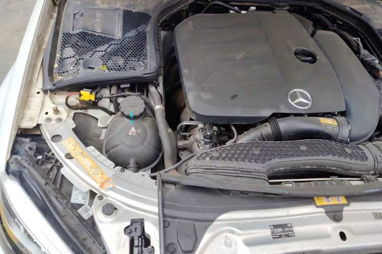 Used Mercedes-Benz C-Class 2019 Restyled C 260 L Sport Edition Engine Bay Right
