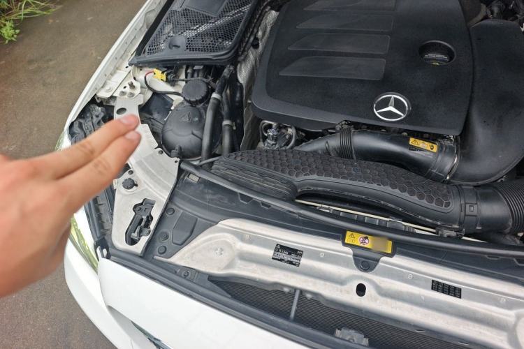 Used Mercedes-Benz C-Class 2019 Restyled C 260 L Sport Edition Engine Bay Right