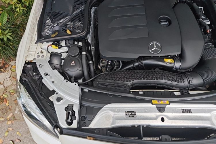 Used Mercedes-Benz C-Class 2019 Restyled C 260 L Sport Edition Engine Bay Right