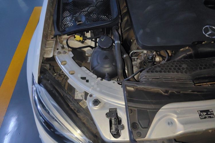 Used Mercedes-Benz C-Class 2019 Restyled C 260 L Sport Edition Engine Bay Right
