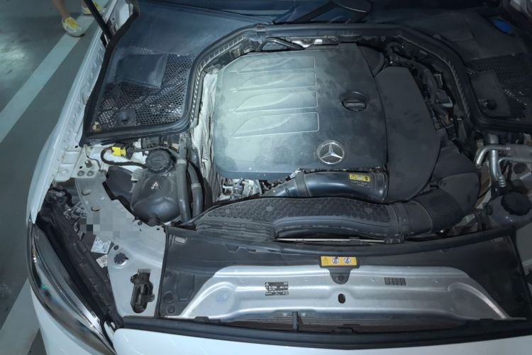 Used Mercedes-Benz C-Class 2019 C 260 L Sport Edition Engine Bay Right