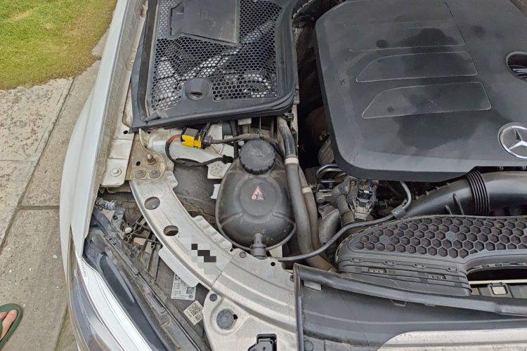 Used Mercedes-Benz C-Class 2019 C 260 Sport Edition Engine Bay Right