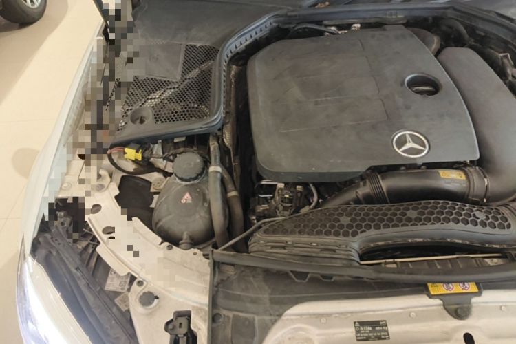 Used Mercedes-Benz C-Class 2019 Updated C 260 L Engine Bay Right