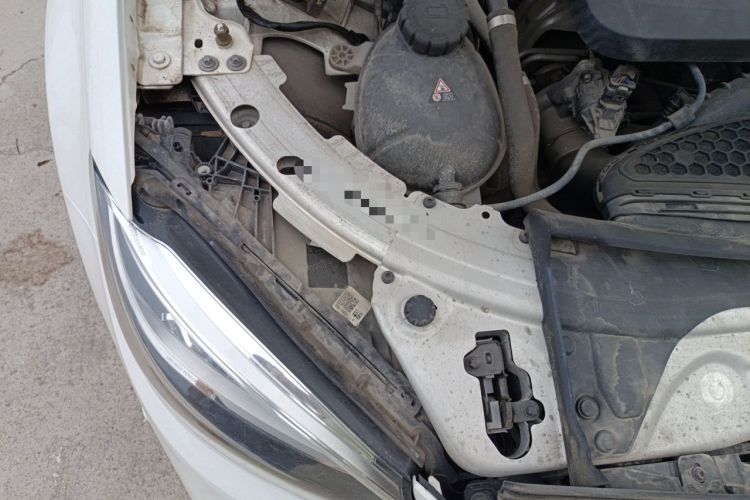 Used Mercedes-Benz C-Class 2019 C 260 Sport Edition Engine Bay Right
