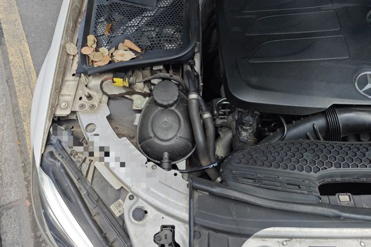 Used Mercedes-Benz C-Class 2019 Restyled C 260 L Sport Edition Engine Bay Right