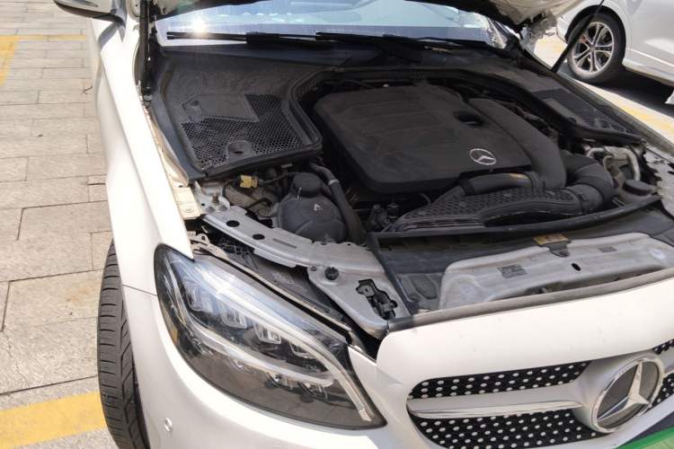 Used Mercedes-Benz C-Class 2019 Restyled C 260 L Sport Edition Engine Bay Right