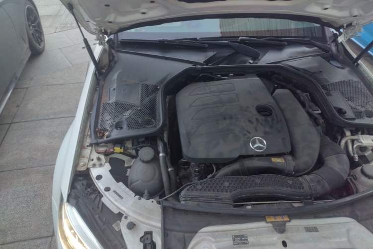 Used Mercedes-Benz C-Class 2019 C 260 L Sport Edition Engine Bay Right