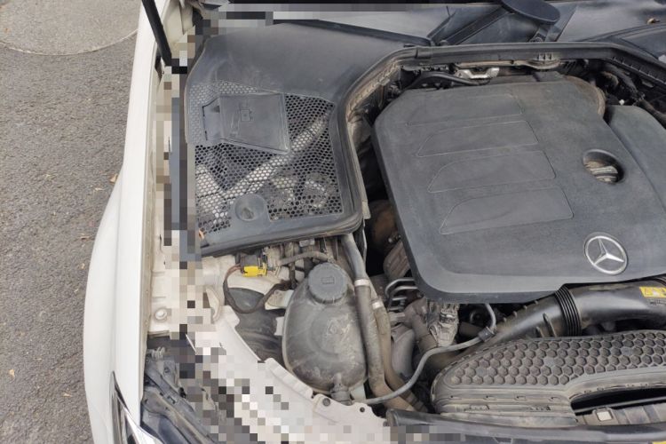 Used Mercedes-Benz C-Class 2019 C 260 Sport Edition Engine Bay Right