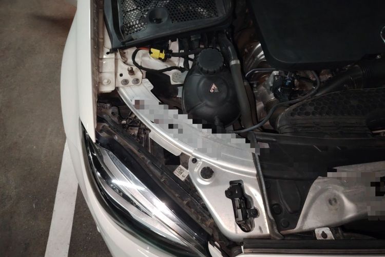 Used Mercedes-Benz C-Class 2019 Restyled C 260 L Sport Edition Engine Bay Right