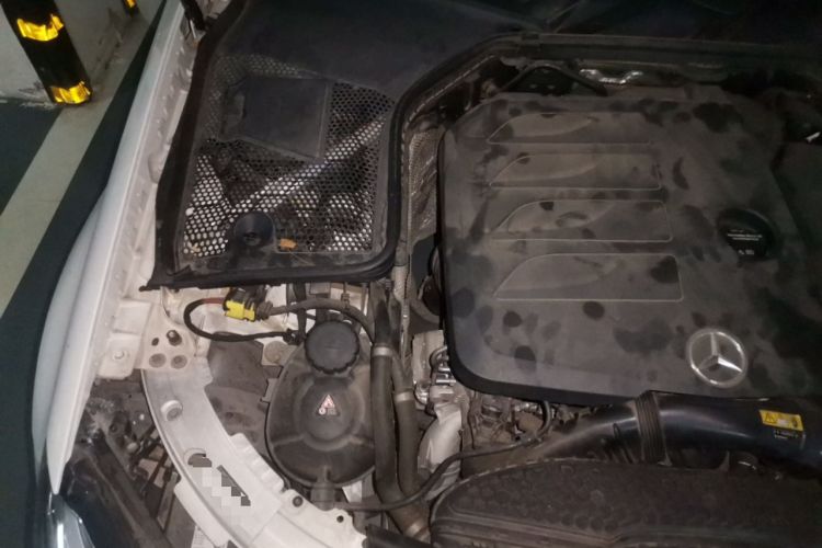 Used Mercedes-Benz C-Class 2019 C 260 L Sport Edition Engine Bay Right