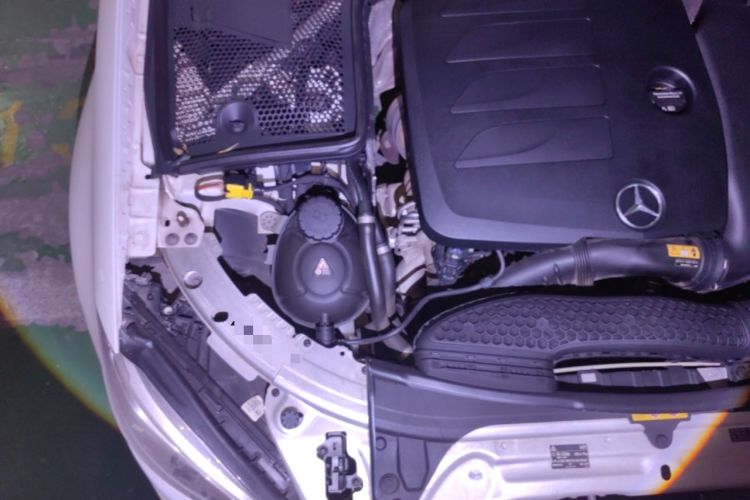 Used Mercedes-Benz C-Class 2019 C 260 Sport Edition Engine Bay Right