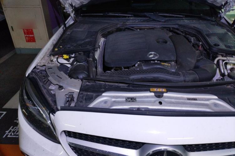 Used Mercedes-Benz C-Class 2019 C 260 L Sport Edition Engine Bay Right