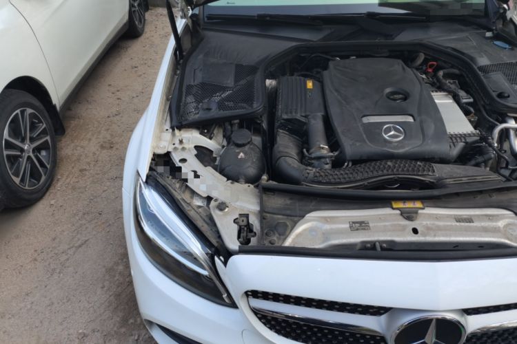 Used Mercedes-Benz C-Class 2019 C 180 L Fashion Edition Sport Version Engine Bay Right