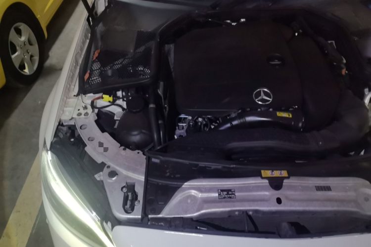 Used Mercedes-Benz C-Class 2019 C 260 L Sport Edition Engine Bay Right