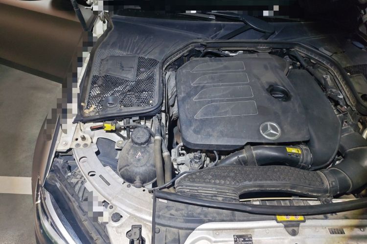 Used Mercedes-Benz C-Class 2019 Restyled C 260 L Sport Edition Engine Bay Right