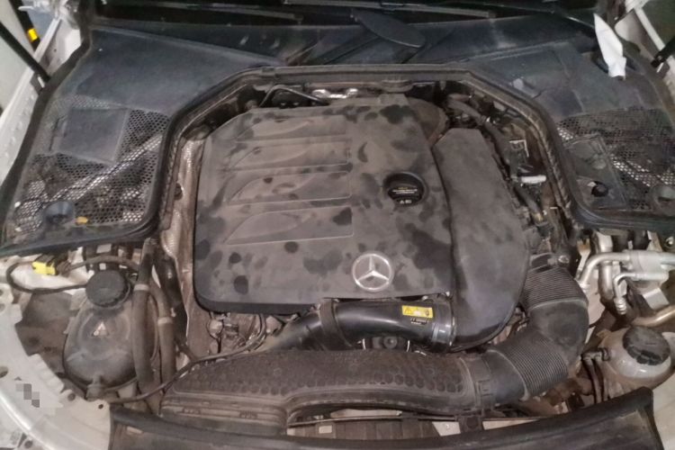 Used Mercedes-Benz C-Class 2019 C 260 L Sport Edition Engine Bay