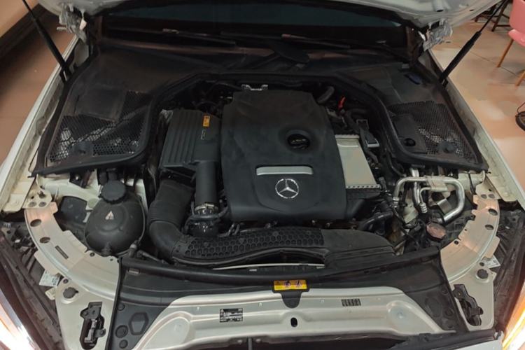 Used Mercedes-Benz C-Class 2019 C 180 L Fashion Edition Sport Version Engine Bay