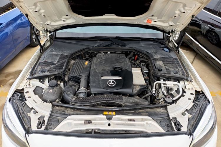 Used Mercedes-Benz C-Class 2019 C 180 L Fashion Edition Sport Version Engine Bay