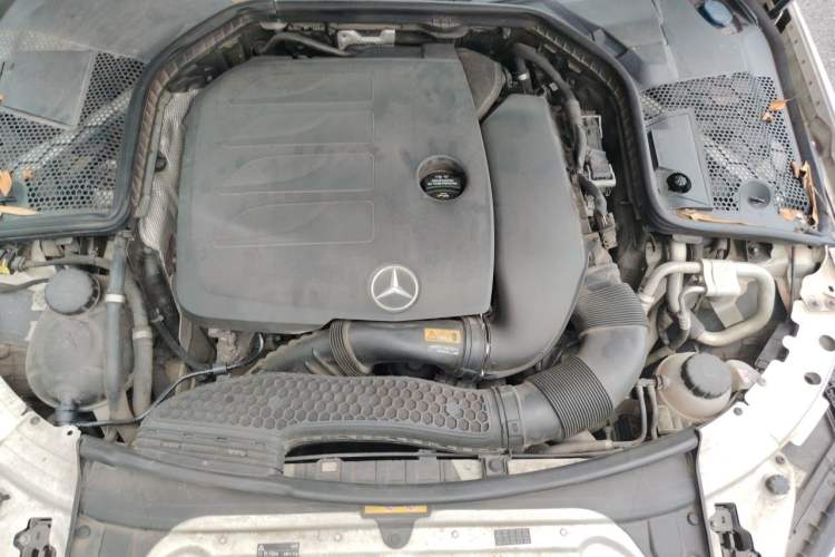Used Mercedes-Benz C-Class 2019 C 260 L Engine Bay