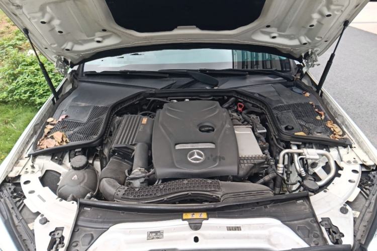Used Mercedes-Benz C-Class 2019 C 180 L Fashion Edition Sport Version Engine Bay