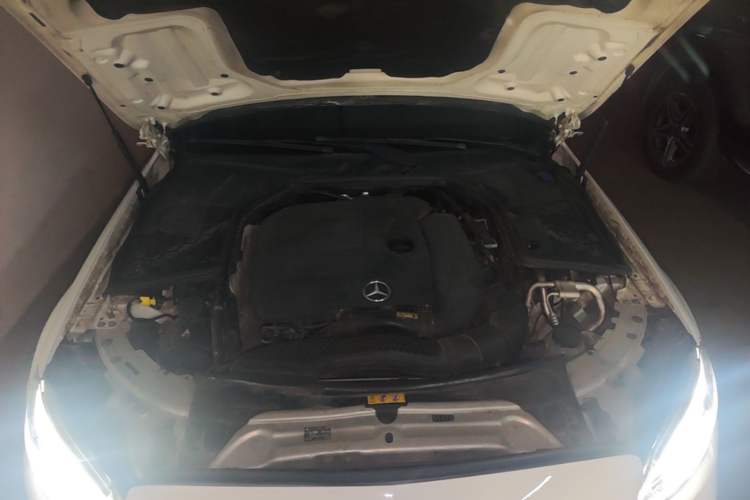 Used Mercedes-Benz C-Class 2019 C 260 Sport Edition Engine Bay