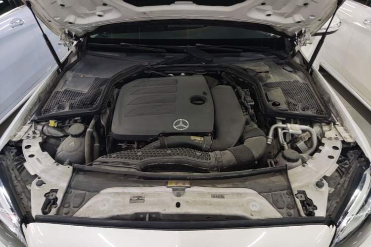 Used Mercedes-Benz C-Class 2019 Restyled C 260 L Sport Edition Engine Bay