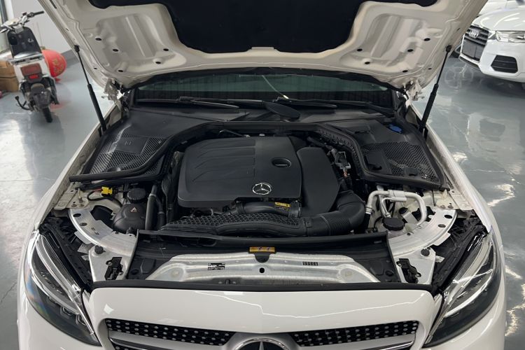 Used Mercedes-Benz C-Class 2019 C 260 L Sport Edition Engine Bay
