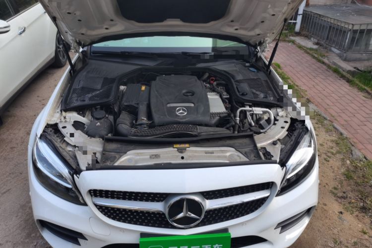 Used Mercedes-Benz C-Class 2019 C 180 L Fashion Edition Sport Version Engine Bay