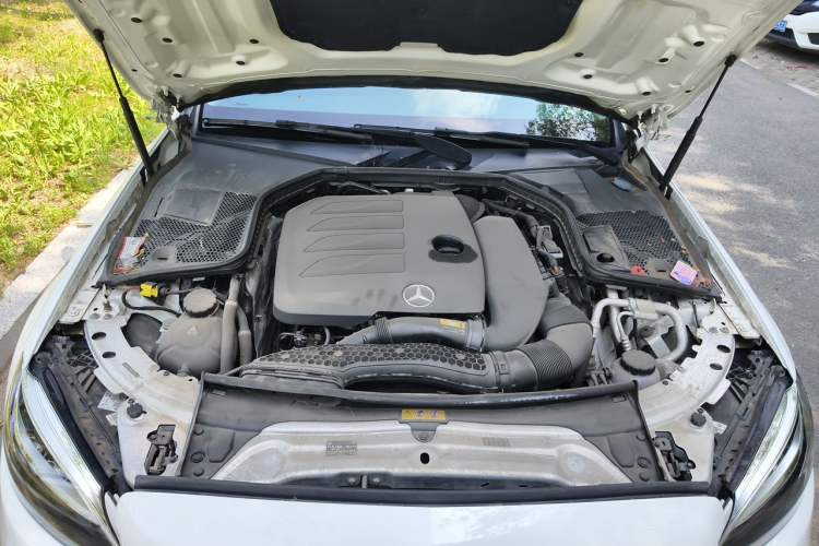 Used Mercedes-Benz C-Class 2019 Restyled C 260 L Sport Edition Engine Bay