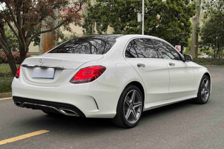 Used Mercedes-Benz C-Class 2019 C 260 L 4MATIC Sport Edition Exterior 1