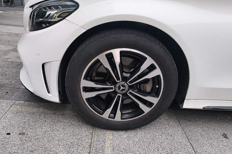 Used Mercedes-Benz C-Class 2019 C 260 Sport Edition Exterior 1