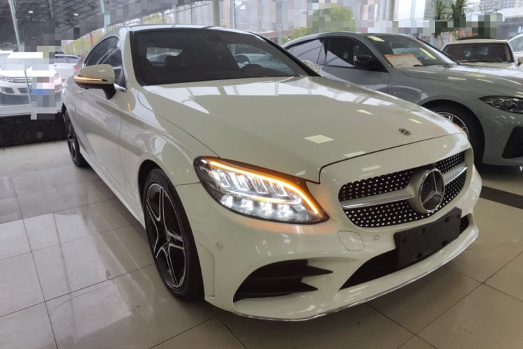 Used Mercedes-Benz C-Class 2019 C 260 Coupe Exterior 1