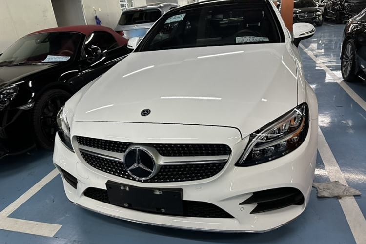 Used Mercedes-Benz C-Class 2019 C 260 Coupe Exterior 1