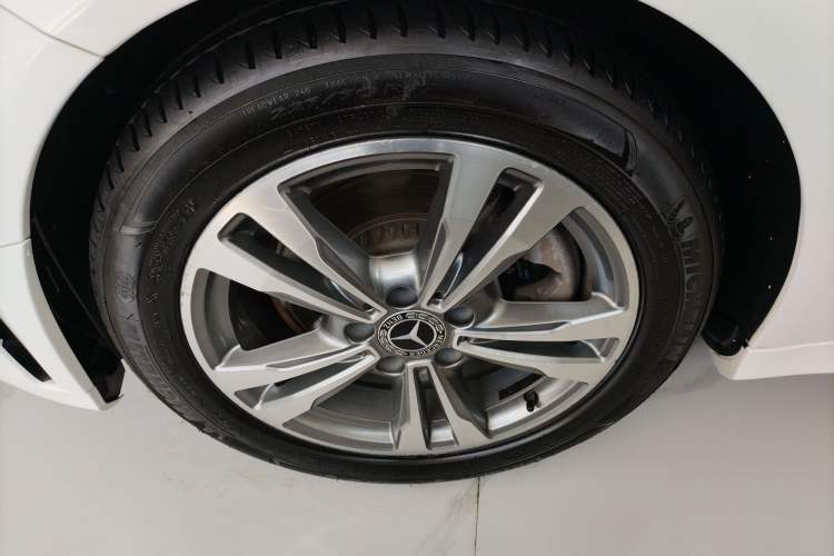 Used Mercedes-Benz C-Class 2019 C 180 L Fashion Edition Sport Version Exterior 1